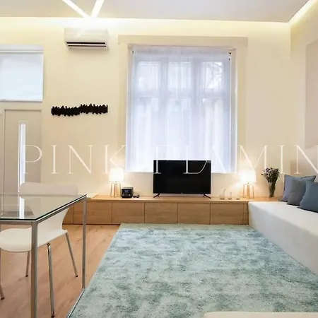 Modern Loft-style - Pink Flamingo Budapest